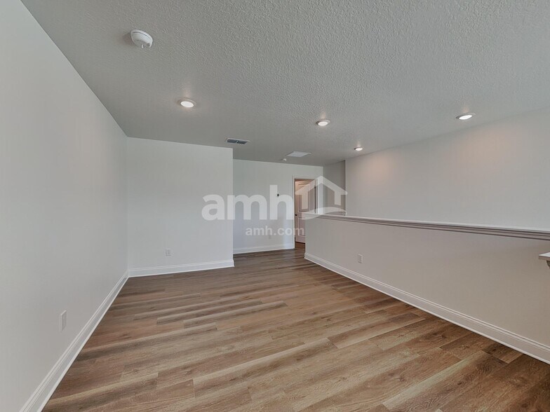 Building Photo - 15156 Serenity Wy