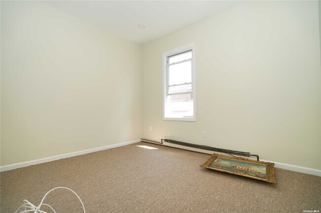 Building Photo - 104-55 90th Ave