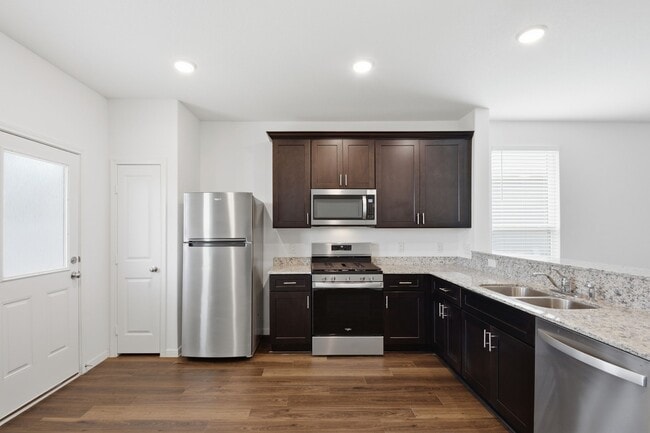 Building Photo - 24721 Cherry Log Ln