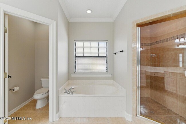 Building Photo - 5105 Foliage Way