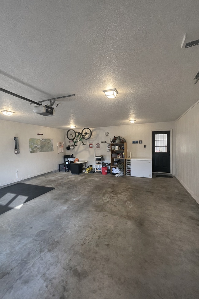 2 CAR GARAGE - 3412 Camellia Cir