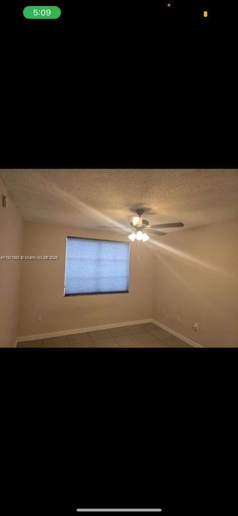 Building Photo - 2200 E Preserve Way