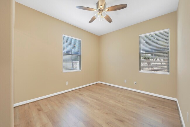 Building Photo - 82630 Redford Way