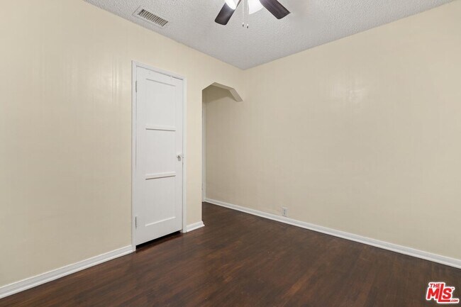 Building Photo - 1155 Miller Ave