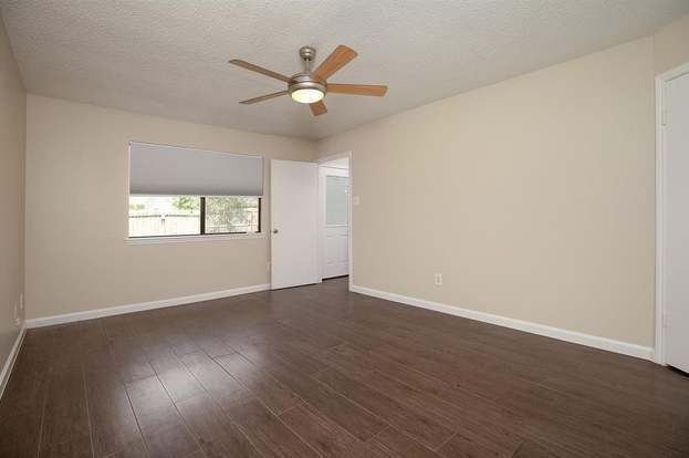Building Photo - 3807 Cedar Valley Dr