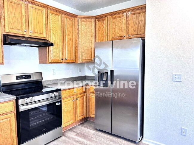 Building Photo - 2538 E 127th Ct