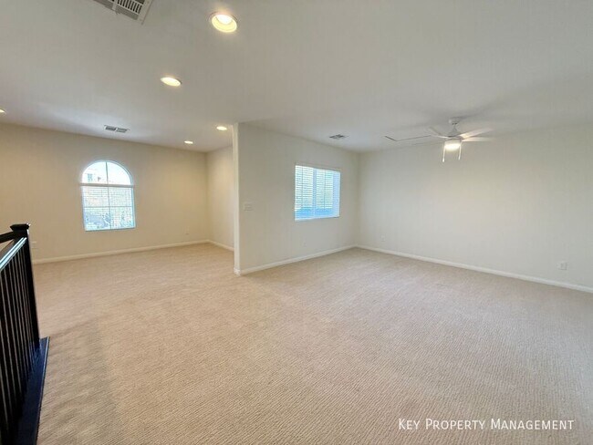 Building Photo - 7769 Britton Rose Dr