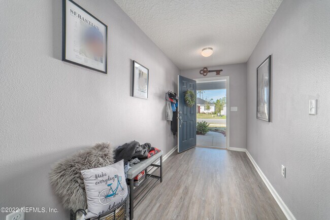 Building Photo - 14575 Needham Dr