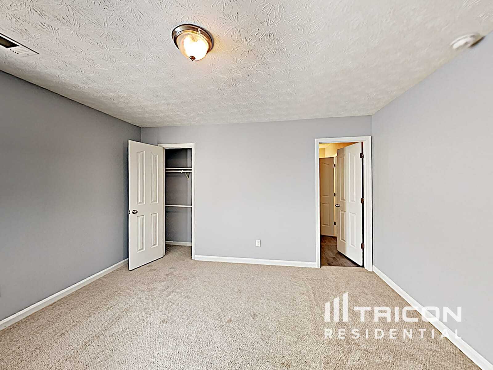 Building Photo - 563 Freemans Walk