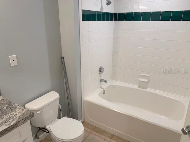 Building Photo - 5110 Bay Club Cir