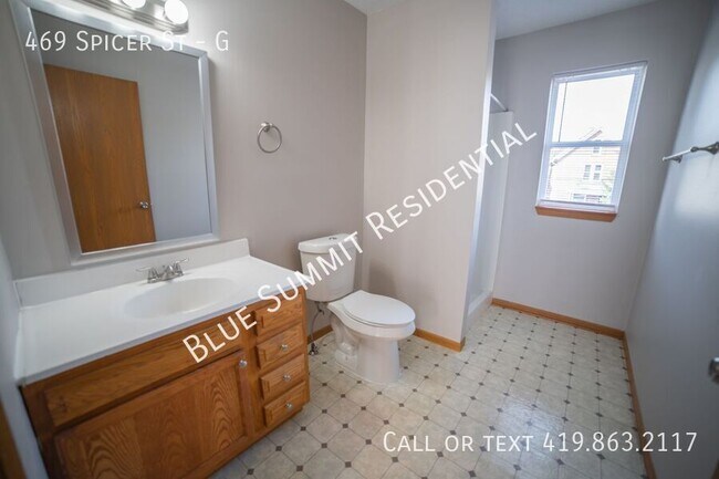 Building Photo - 469 Spicer Street