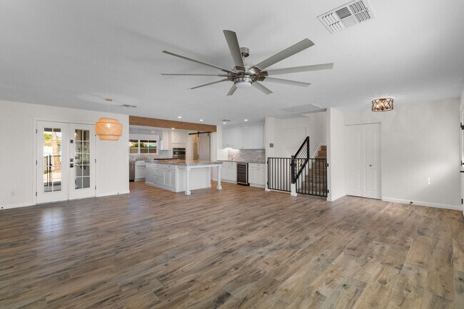 Building Photo - 6508 N 85th Pl