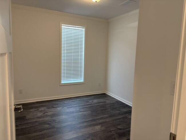 Building Photo - 19429 Bermuda Ct