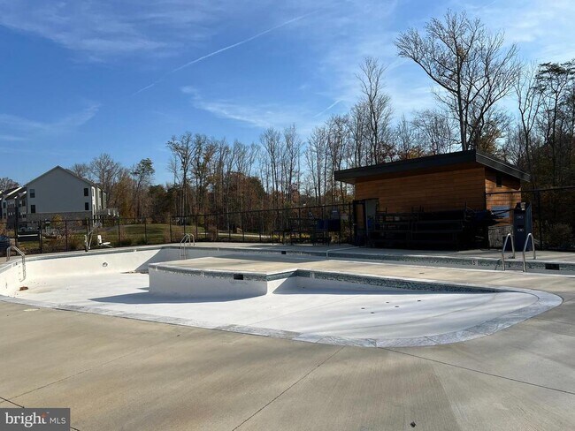 Building Photo - 3391 Watershed Blvd