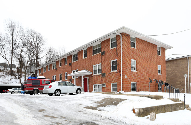 Building Photo - 2620-2650 Caprice Ave NW