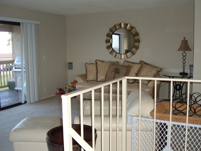 Building Photo - 1823 Armour Ln