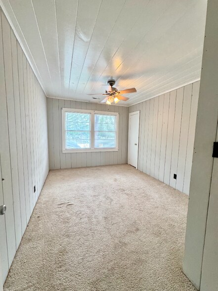 Building Photo - 7203 Porcher Dr