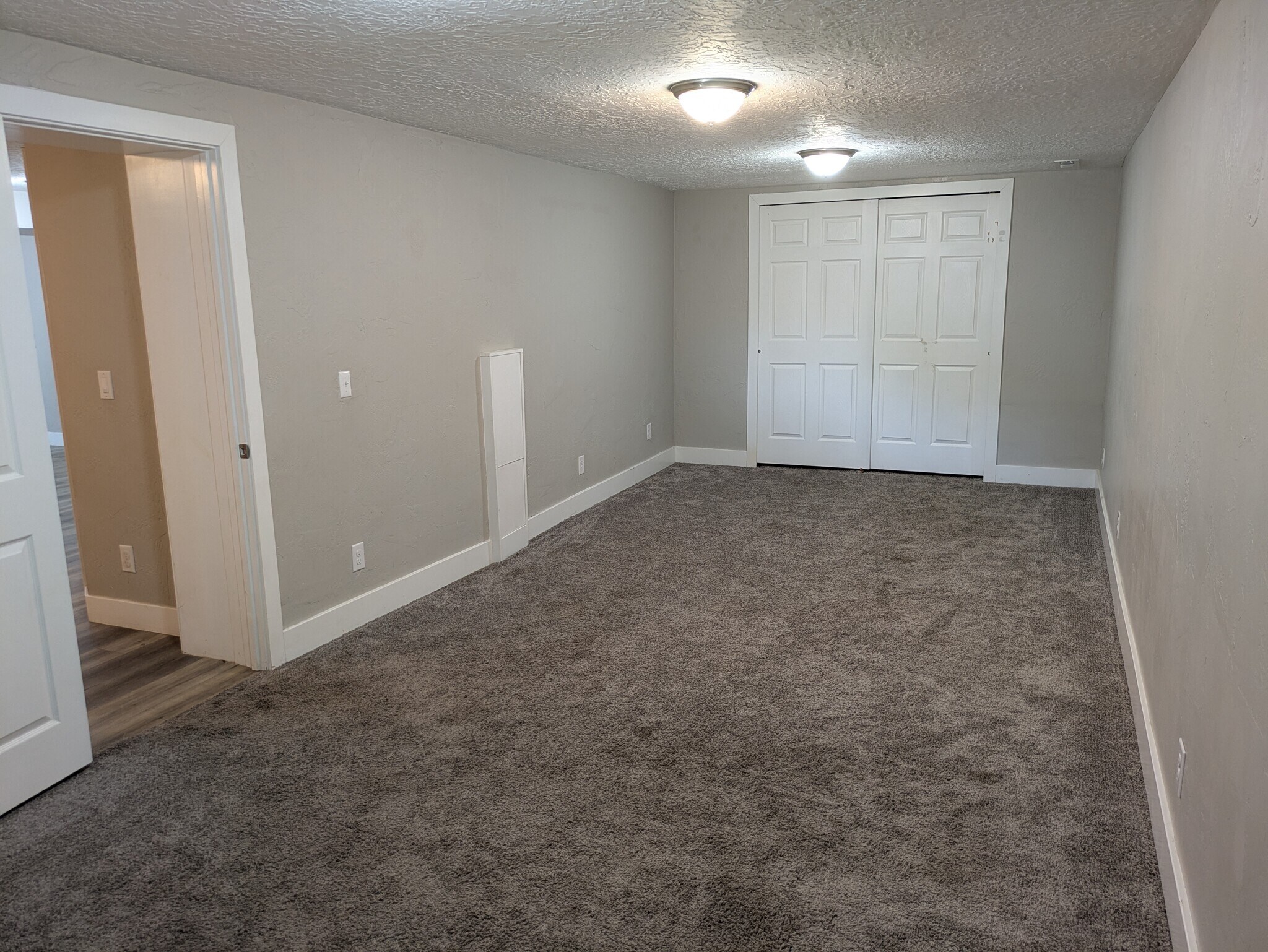 Primary Bedroom - 3771 Orchard Ave