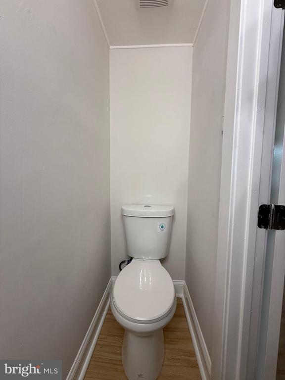 Building Photo - 1263 S Merrimac Rd