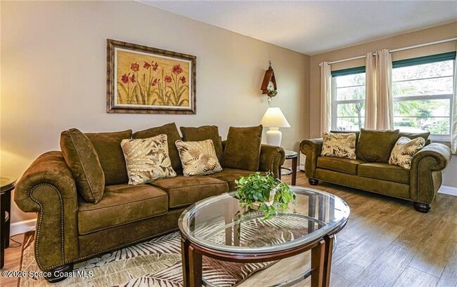 Building Photo - 11 Vista Palm Ln