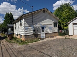 Building Photo - 658 1/2 North 9th Street