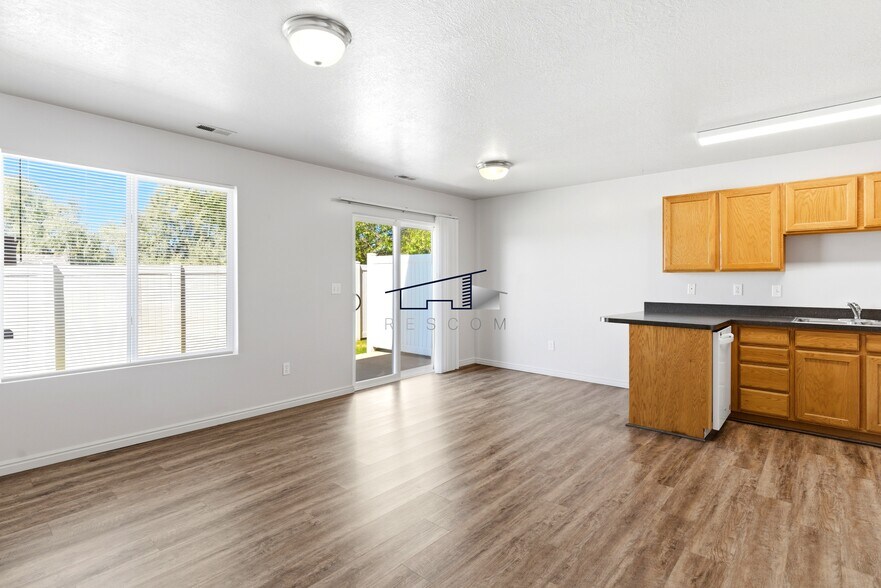 Building Photo - 2846 W 3965 S
