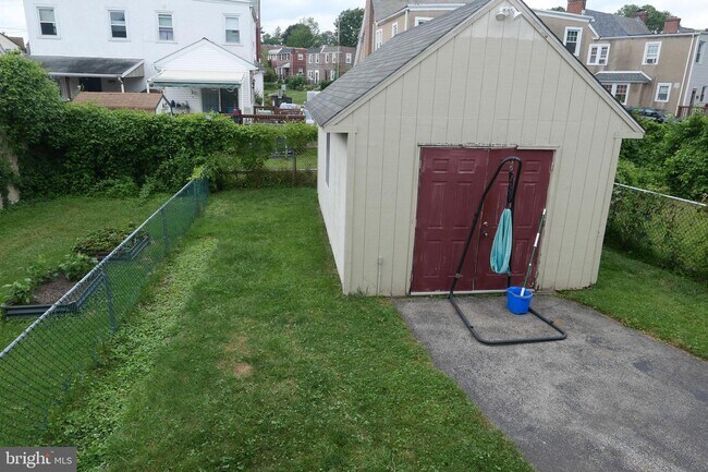 Building Photo - 2716 St Marys Rd