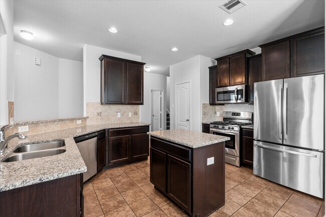 Building Photo - 15917 Tug Ct