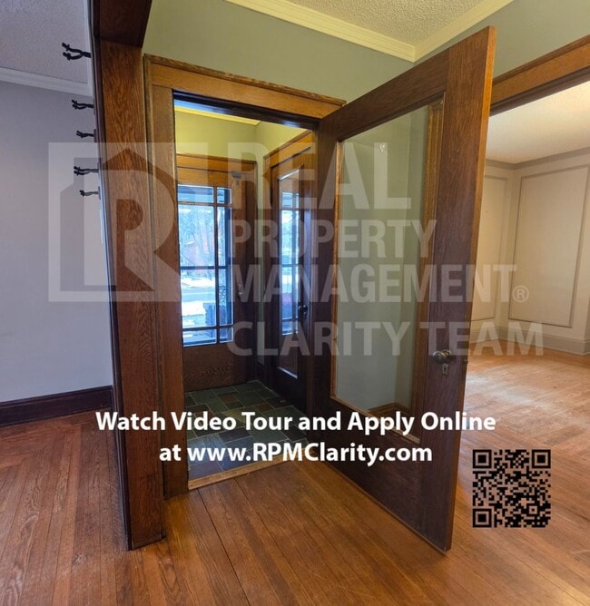 Building Photo - Beautiful 3 Bed/2.5 Bath Sandusky Home Available Today