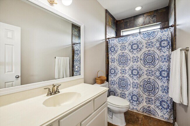 Building Photo - 4015 War Chest Ct