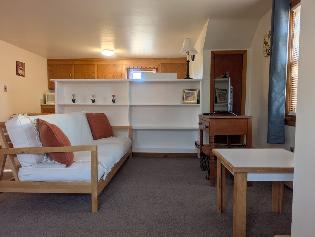 Building Photo - 325 Fulford Ave