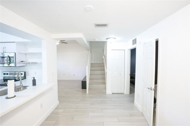 Building Photo - 350 NW 19th Terrace