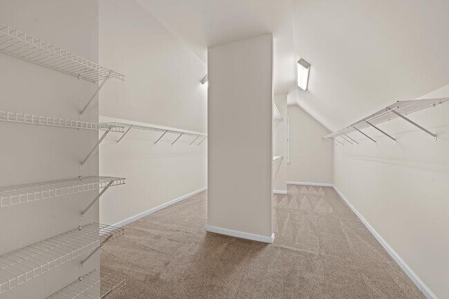 Building Photo - 1037 Windermere Crossing