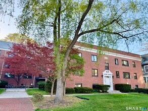 Building Photo - 570 Whitney Ave