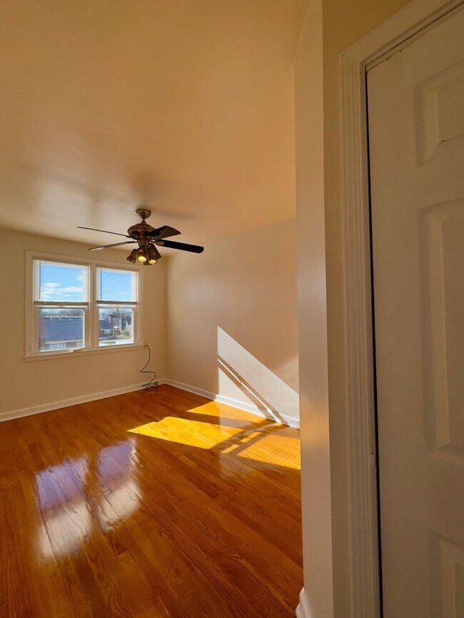 Building Photo - Charming 3 Bedroom/1 Bathroom in Woodring, MD!