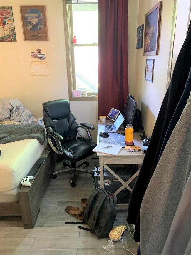 Building Photo - 6326 Marchand St