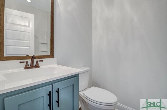 Building Photo - 421 Bear River Dr