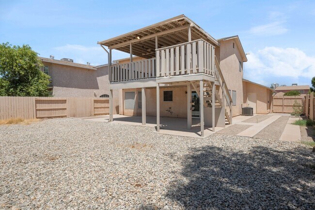 Building Photo - For RENT at Sandalwood Park North