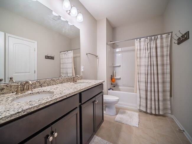 Building Photo - 4190 La Crema Dr