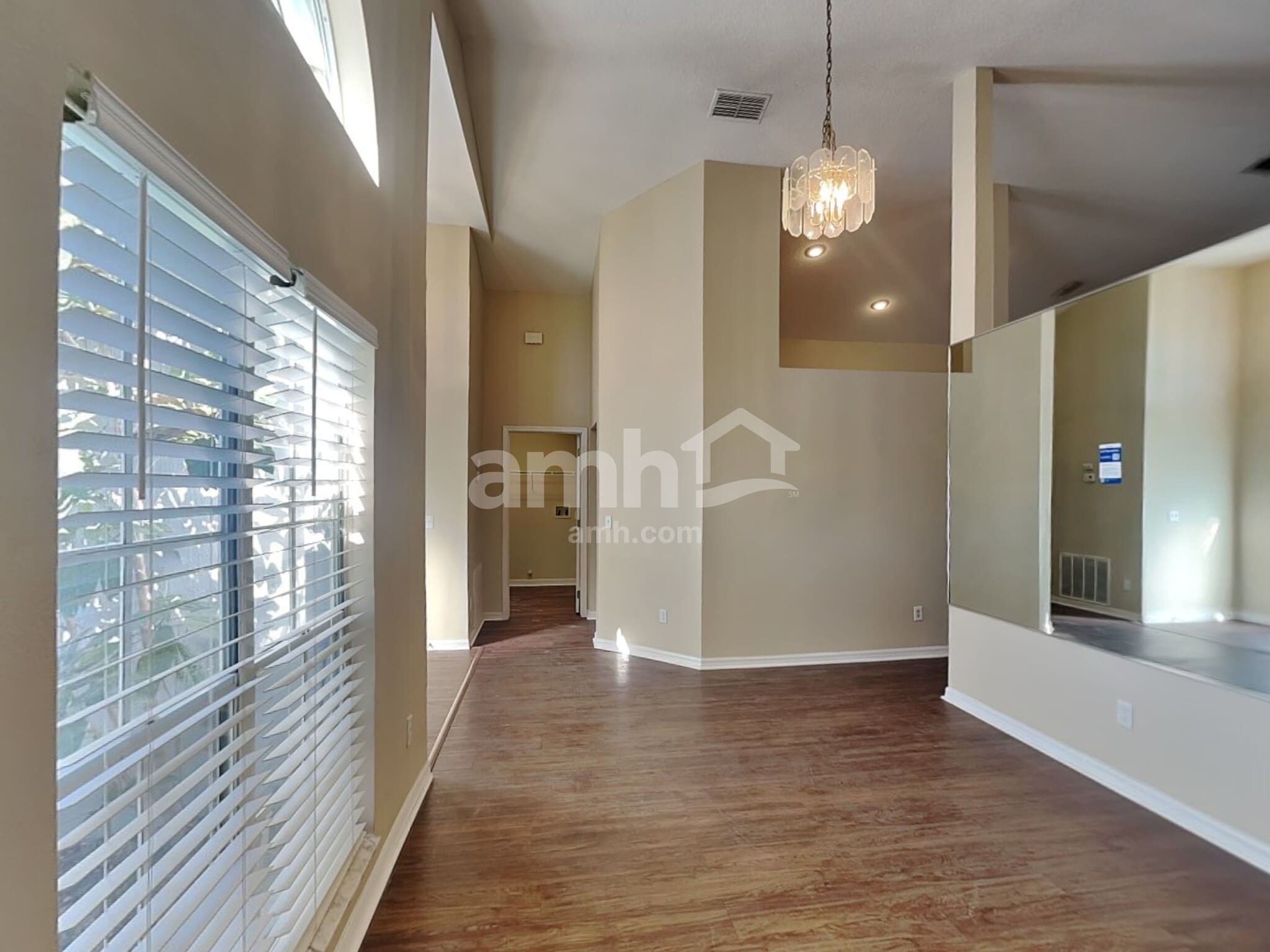 Building Photo - 321 Sterling Lake Dr