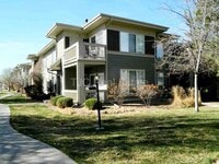 Building Photo - 8105 E 11th Ave