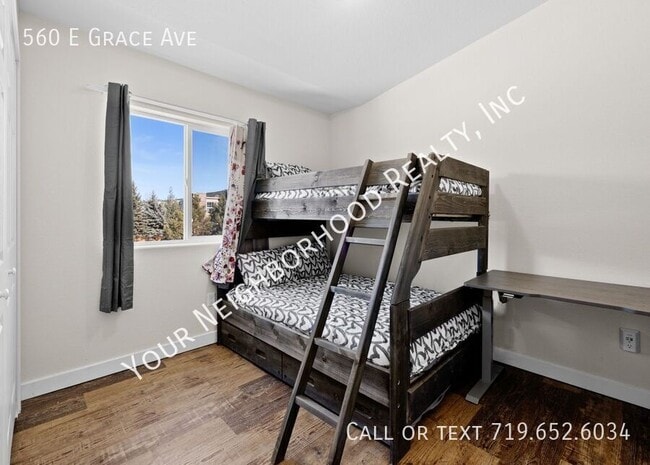 Building Photo - 560 E Grace Ave