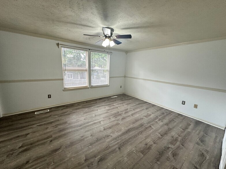 Building Photo - 9310 Coleson Rd