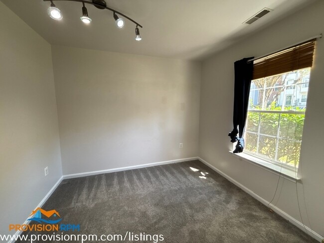 Building Photo - 7929 Canter Ct