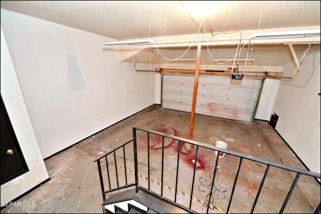 Building Photo - 7249 Imperial Ridge Dr