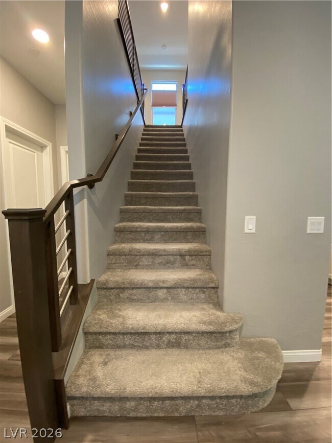 Building Photo - 355 Wind Poppy St