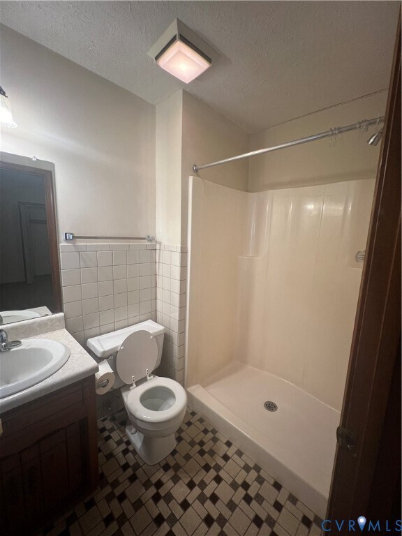 Building Photo - 3021 Sand Hills Dr