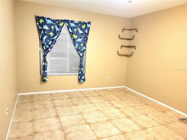 Building Photo - 1808 Northlake Dr