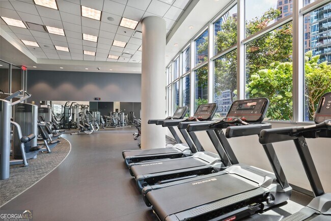 Building Photo - 1080 Peachtree St NE