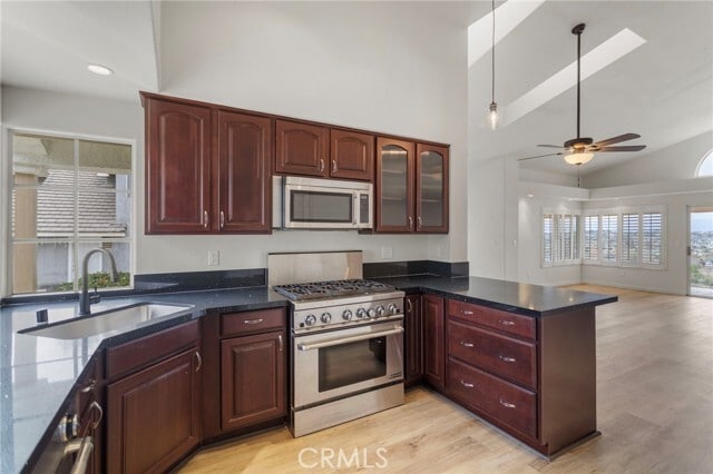 Building Photo - 33142 Lotus Ave